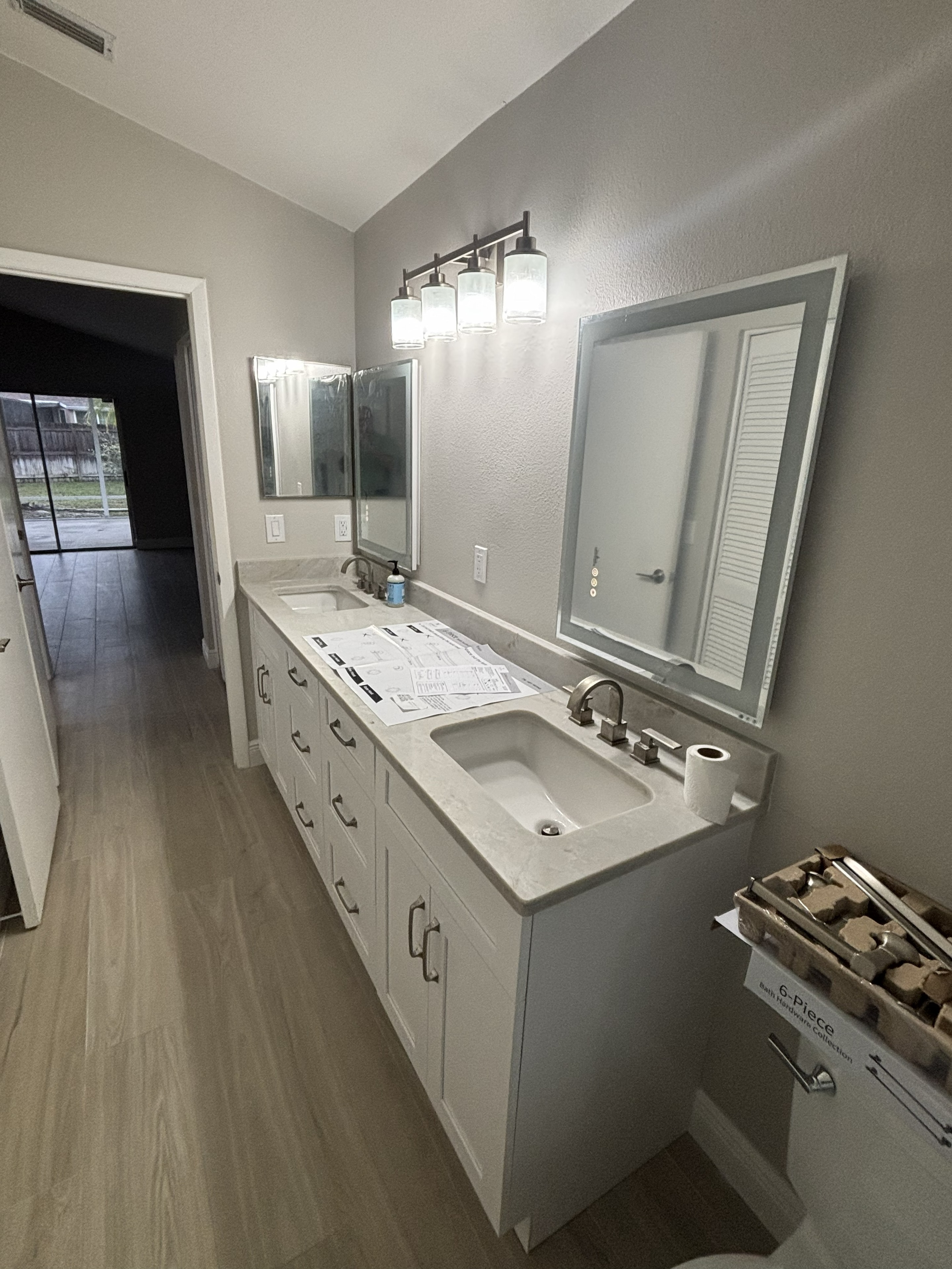 Master Bath — Vanity Side